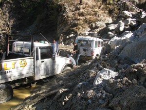 Stuck in the landslide (Photo: Shyam G Menon)