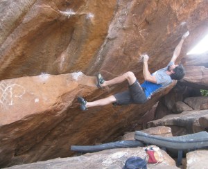 Kilian bouldering in Badami (Photo: Shyam G Menon)
