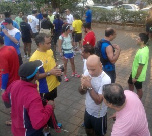 Runners on Marine Drive after their monthly Bandra-NCPA run (Photo: (Latha Venkatraman)