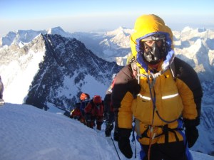 Approaching the summit, early morning May 19, 2013 (Photo: courtesy Dr Murad Lala)