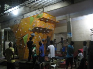 A typical evening at the Podar College-wall (Photo: Shyam G Menon)