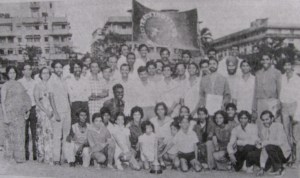 Tracktrotters athletes and some of their parents with th Jameson Trophy in 1975 (Photo: copied from the club's 16th anniversary souvenir) 
