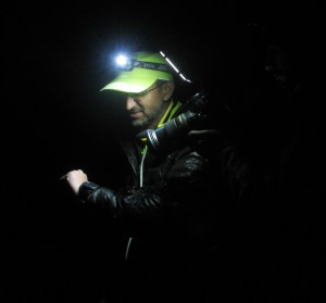 Early morning August 12; Race Director Dr Rajat Chauhan counting down to cut-off at North Pullu (Photo: Shyam G Menon)